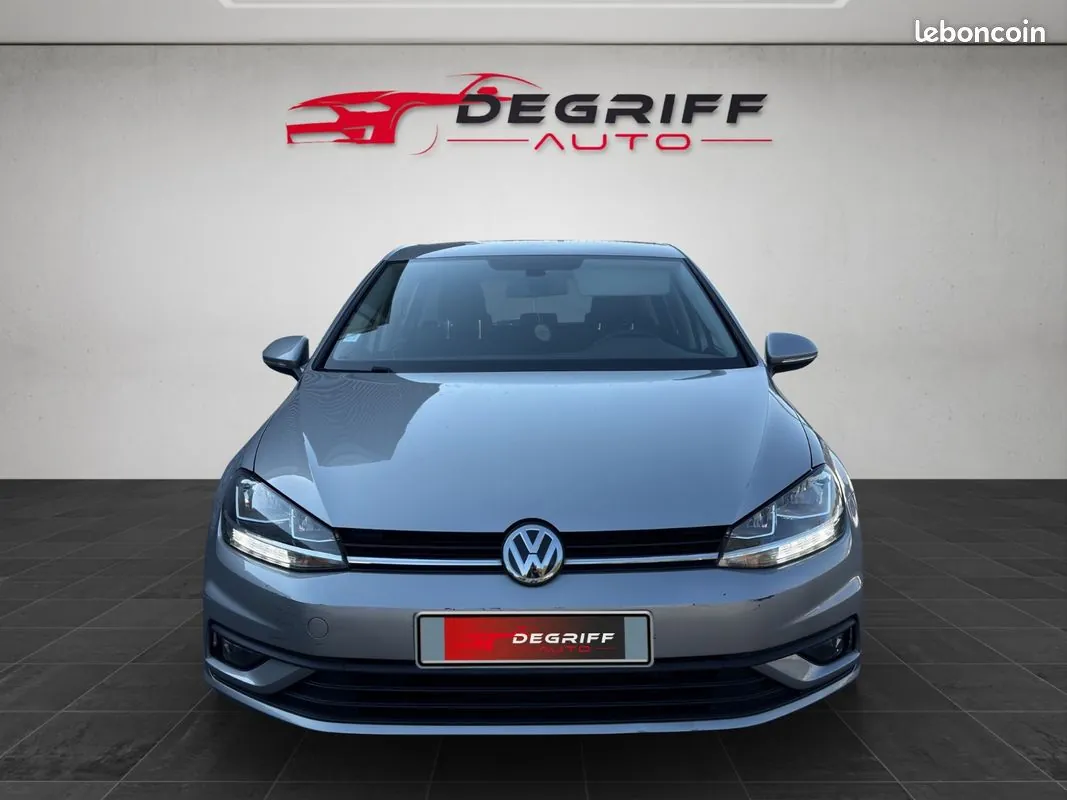 Volkswagen Golf 2019 photo 2