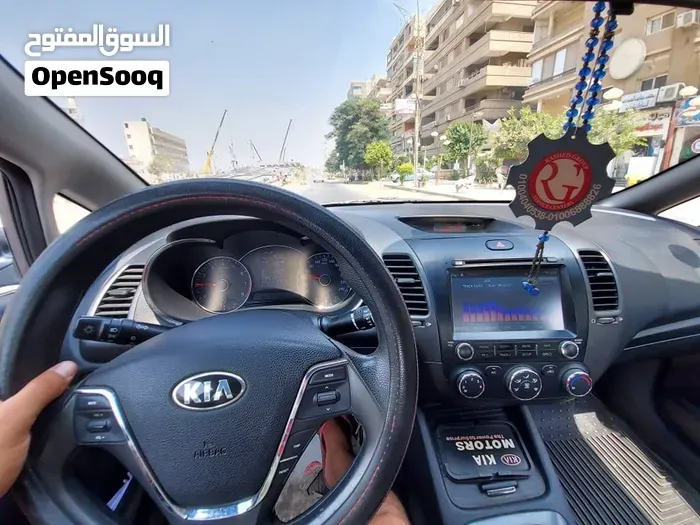 Kia K3 2015 photo 2