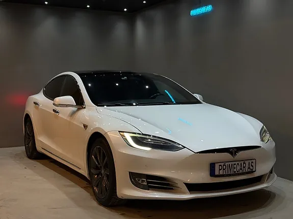 Tesla Model S 2018 photo 2
