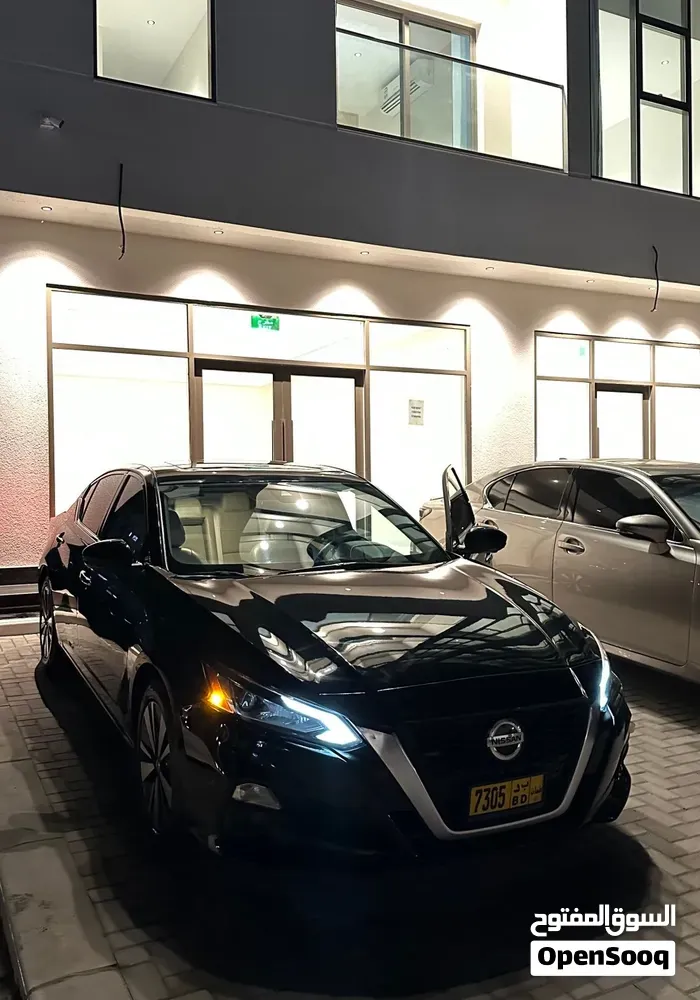 Nissan Altima