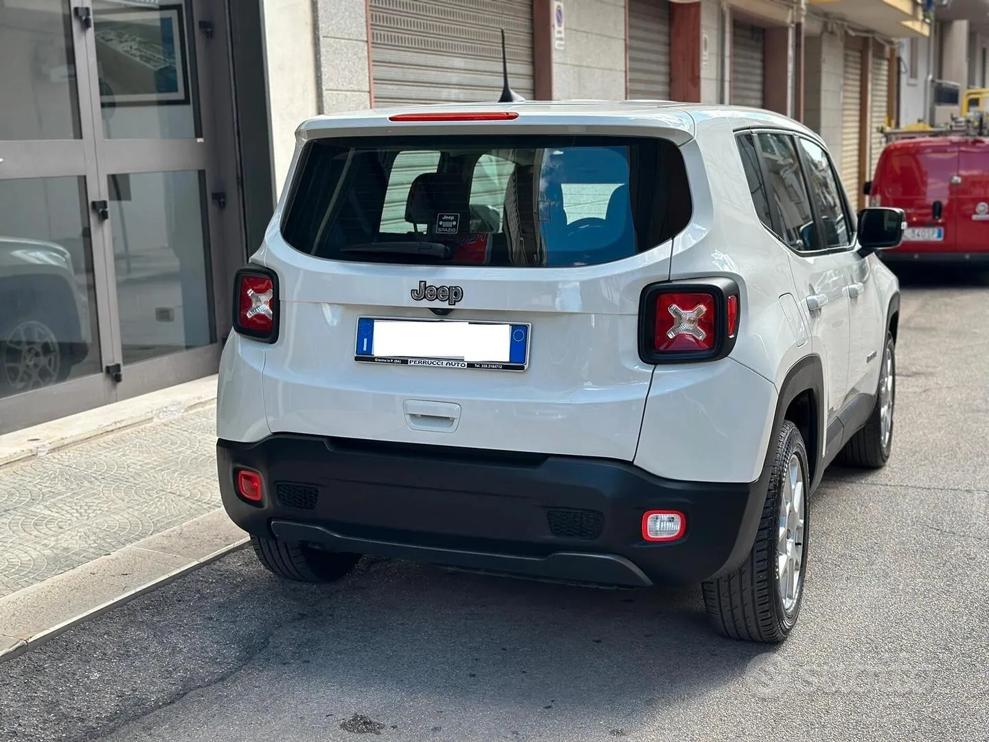 Jeep Renegade 2023 photo 3