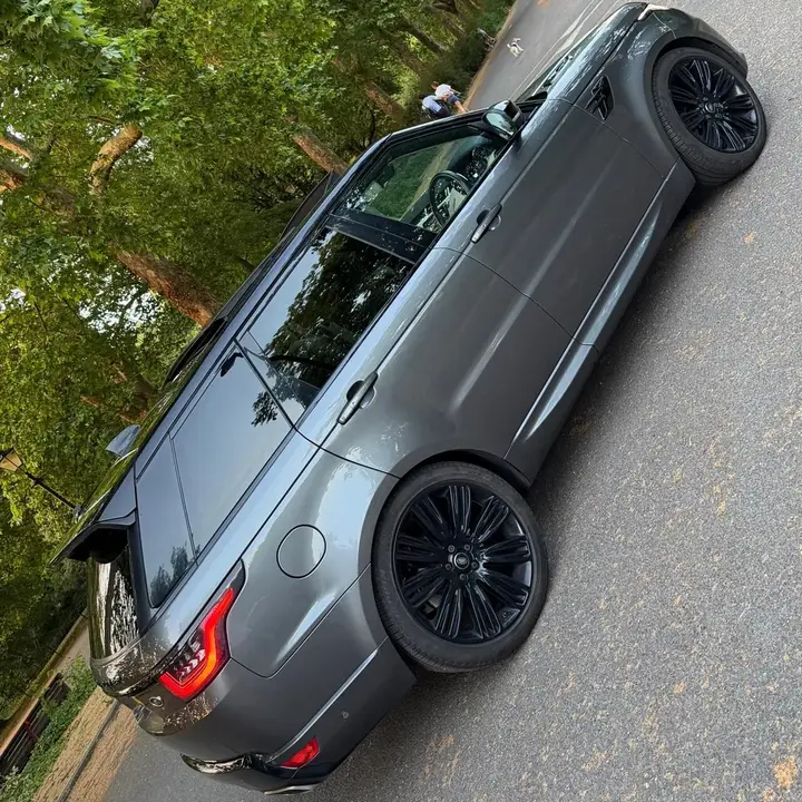 Land Rover Range Rover Sport 2018 photo 2