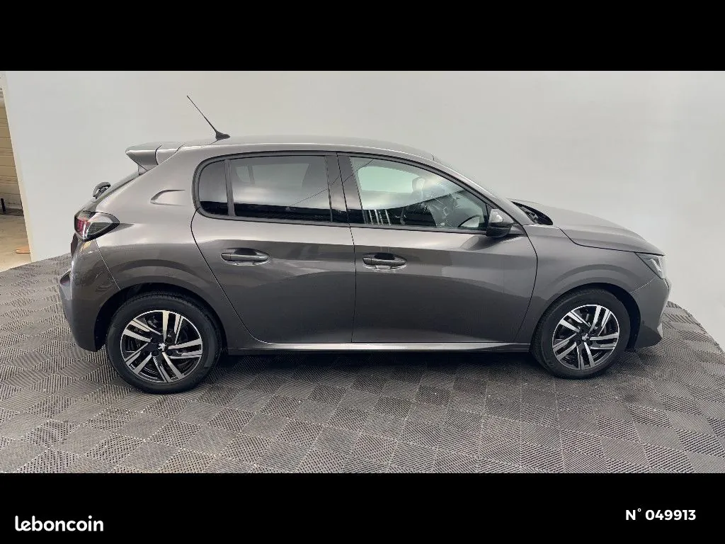 Peugeot 208 2022 photo 4