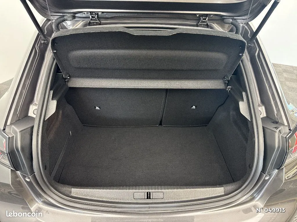 Peugeot 208 2022 photo 5
