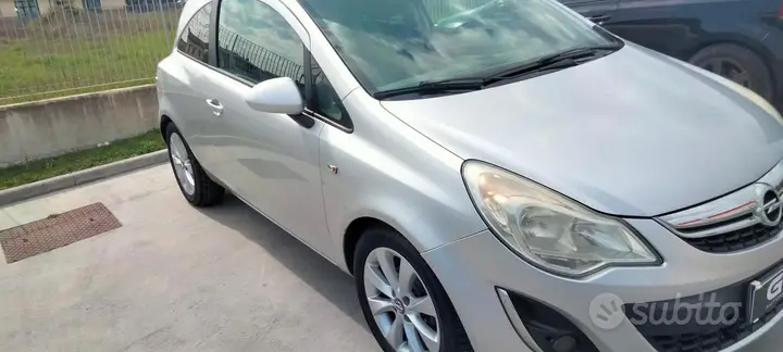 Opel Corsa 2012 photo 5