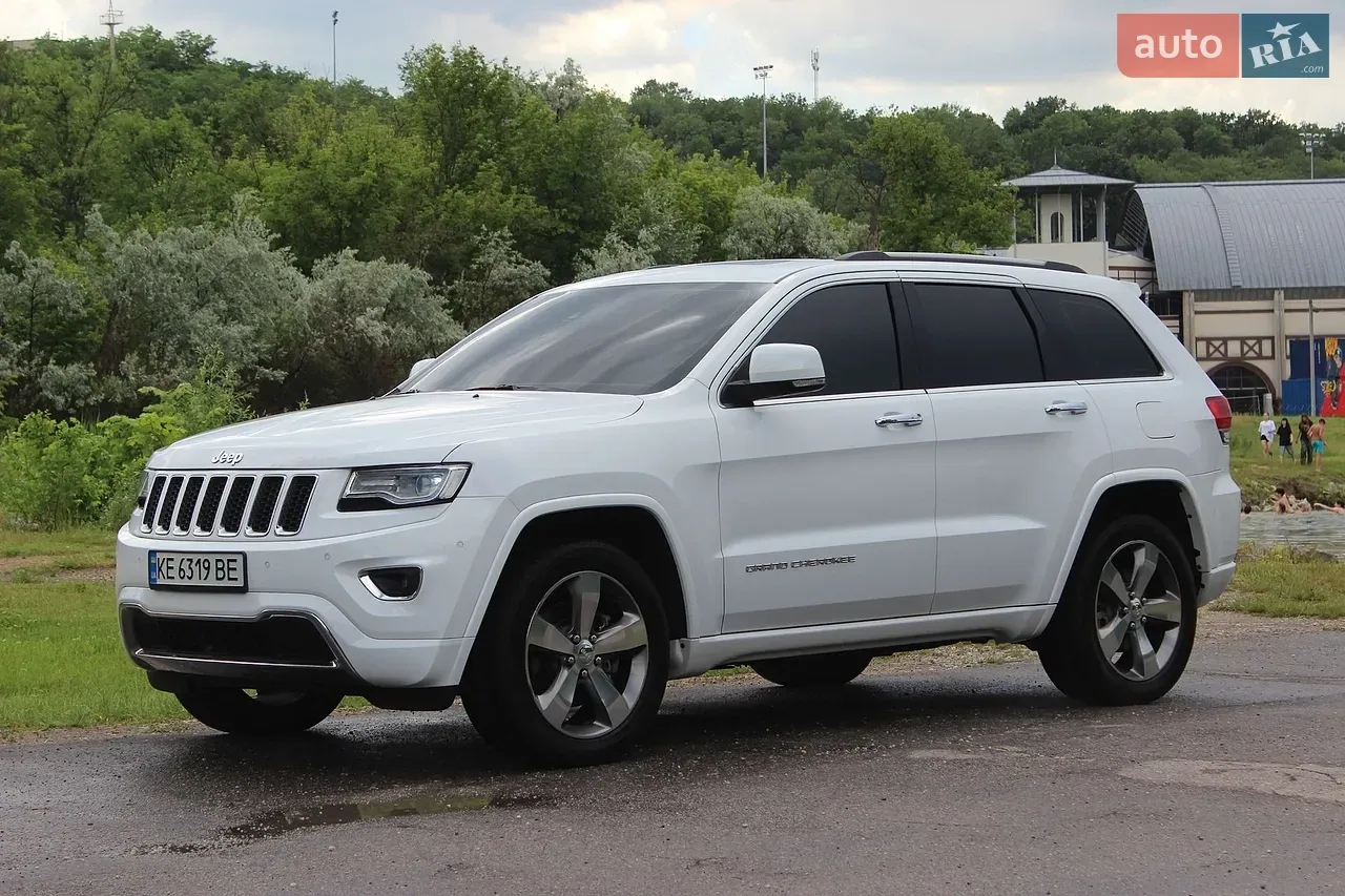 Jeep Grand Cherokee 2015 photo 4