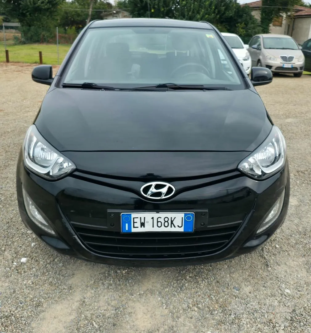 Hyundai I20 2014 photo 3