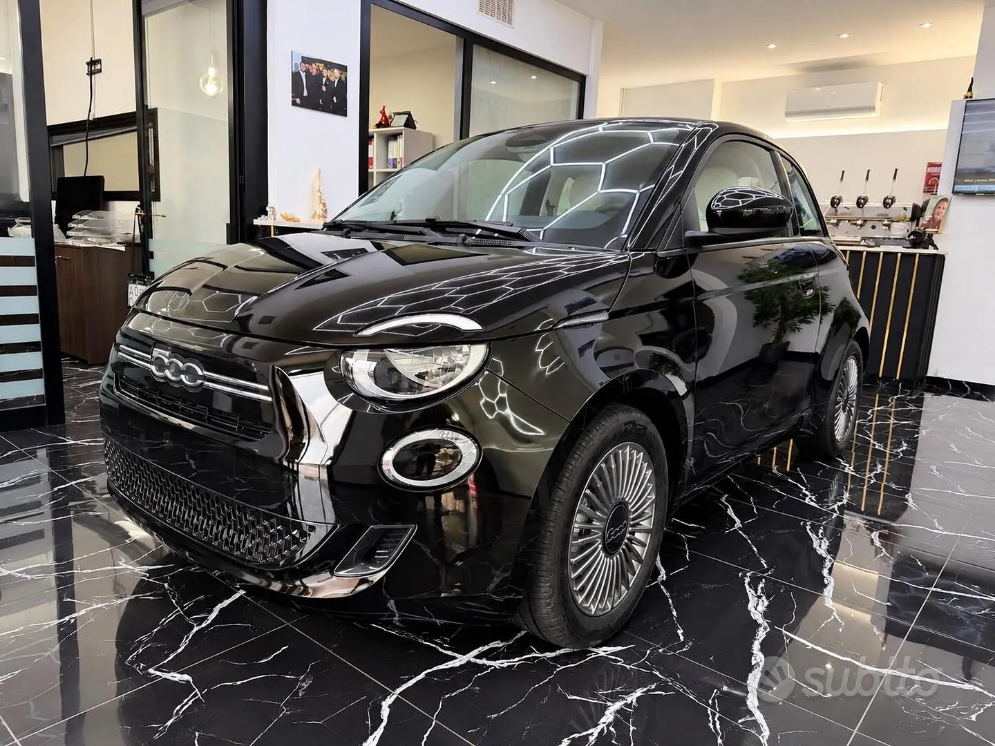 Fiat 500 2023 photo 2
