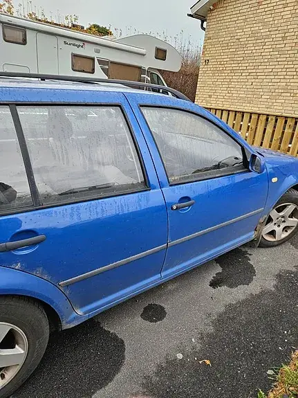 Volkswagen Golf 4 2000 photo 3