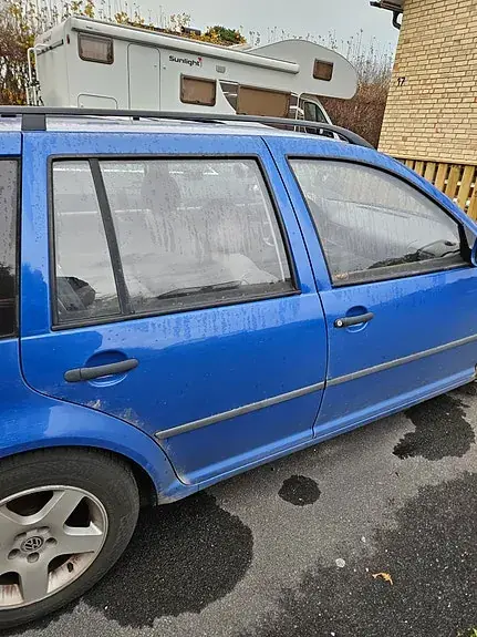 Volkswagen Golf 4 2000 photo 4