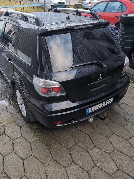 Mitsubishi Outlander 2005 photo 2
