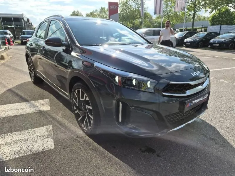 Kia Xceed 2025 photo 3