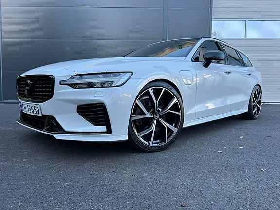 Volvo V60 2021 photo 3