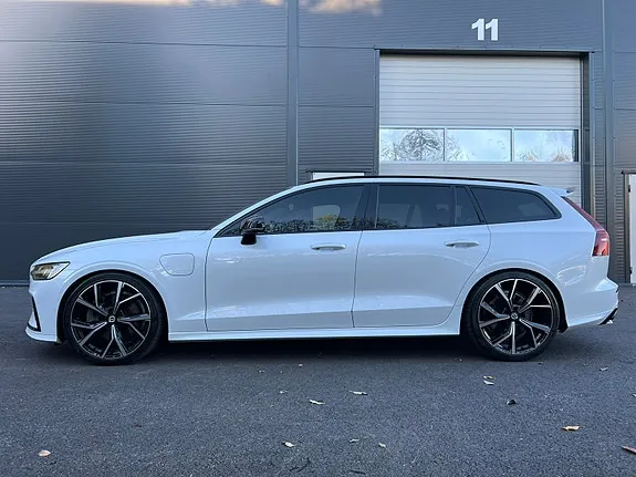 Volvo V60 2021 photo 4
