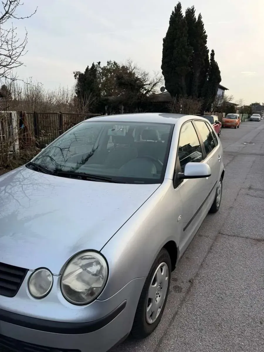 Volkswagen Golf 2005 photo 2