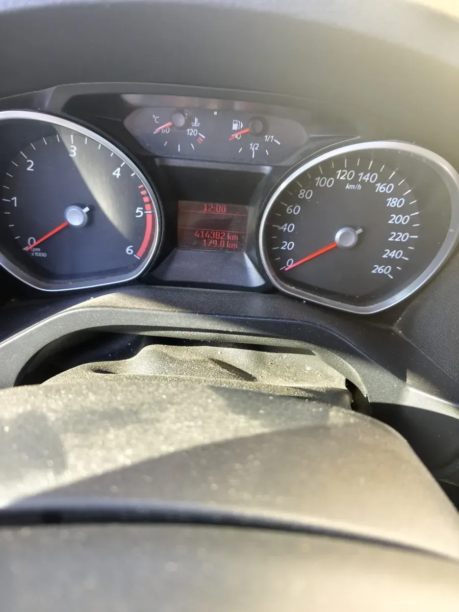 Ford Galaxy 2008 photo 3