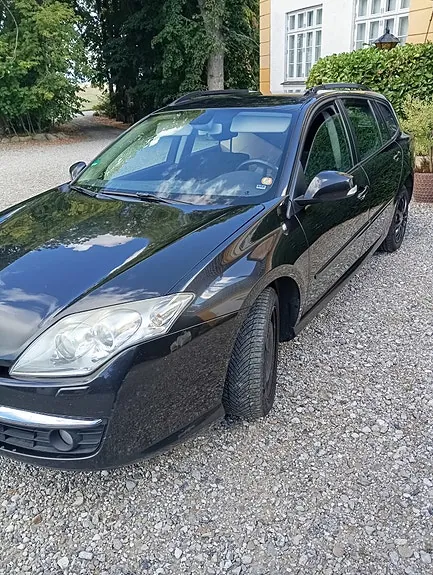Renault Laguna Iii 2008 photo 2