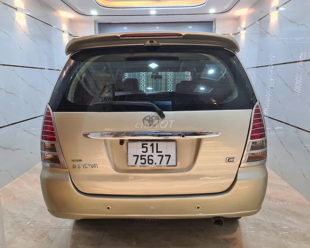 Toyota Innova 2006 photo 5