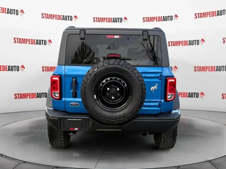 Ford Bronco 2023 photo 4