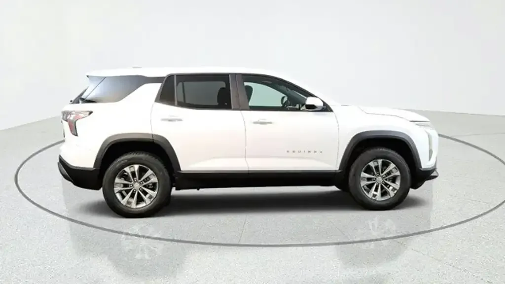 Chevrolet Equinox 2027 photo 2