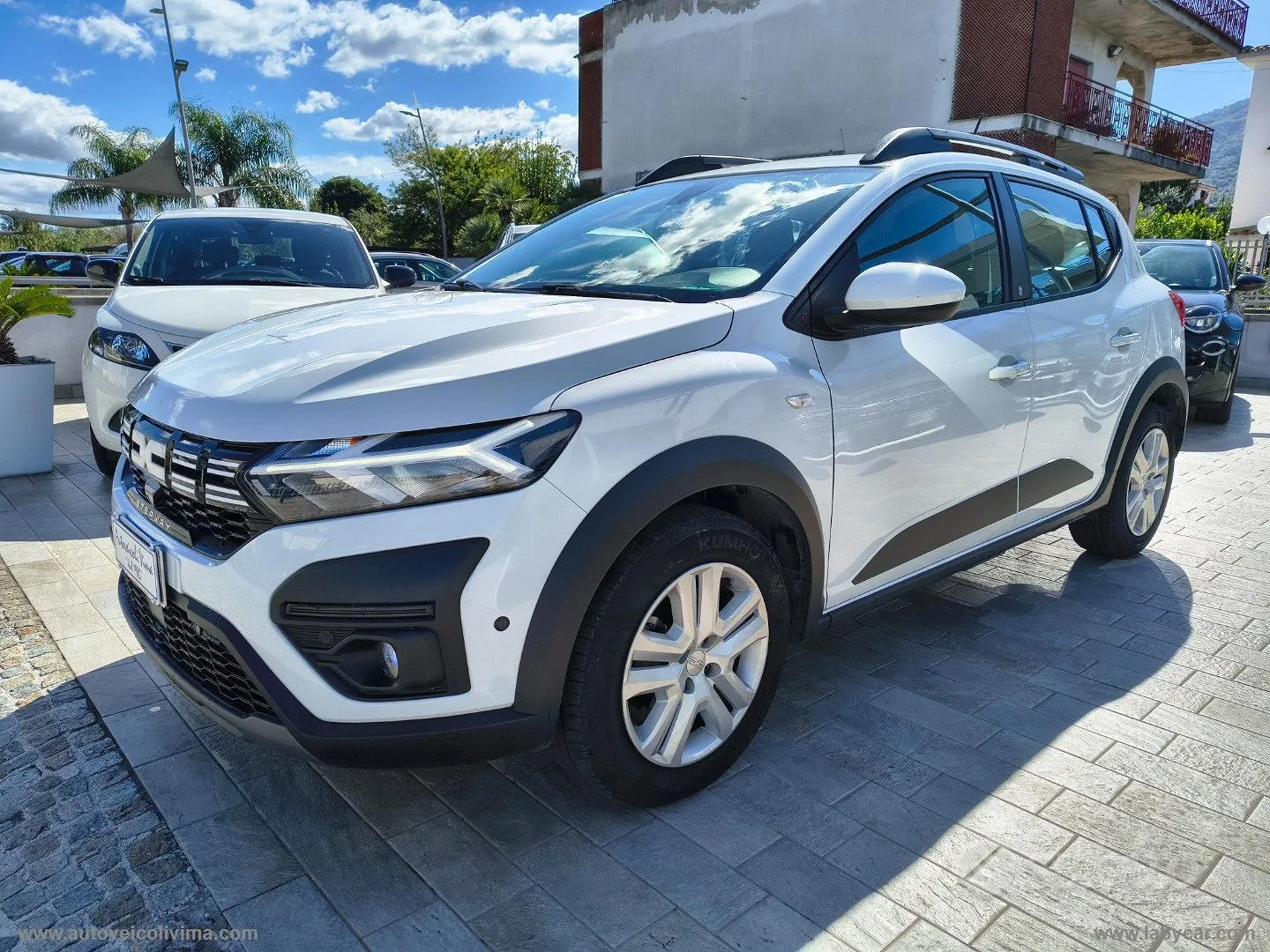 Dacia Sandero Stepway 2023 photo 3
