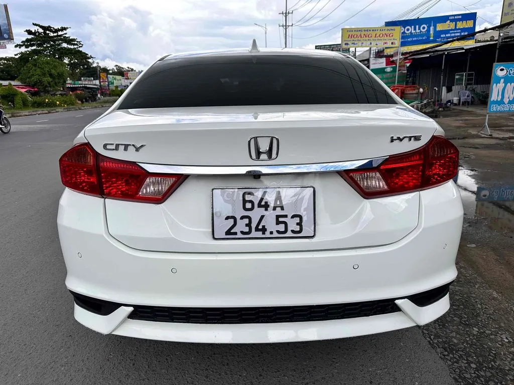 Honda City 2018 photo 2