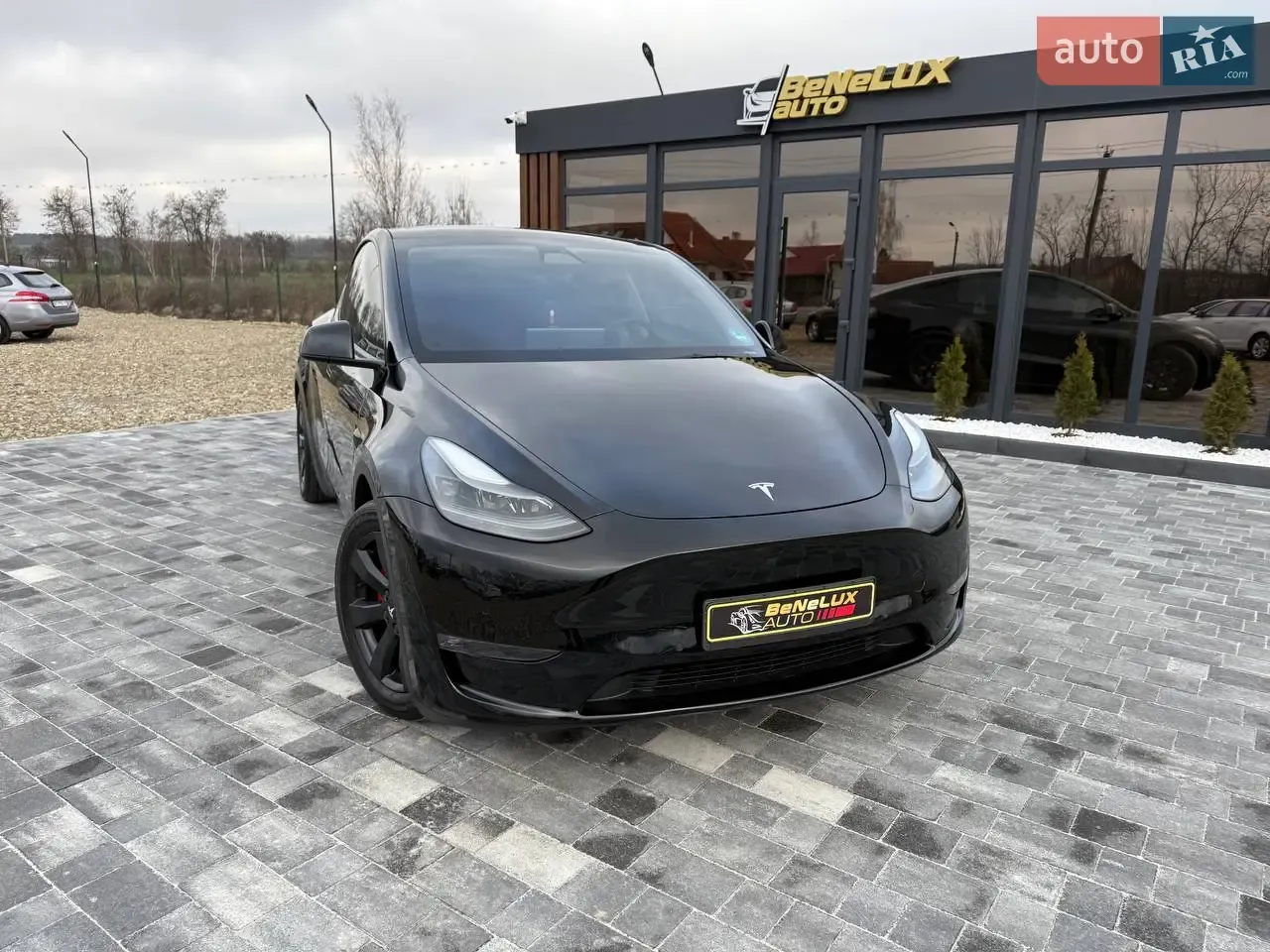 Tesla Model Y 2022 photo 4