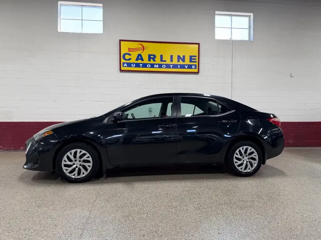 Toyota Corolla 2017 photo 3