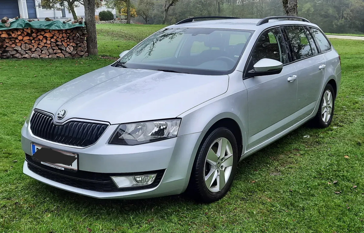 Skoda Octavia 2015 photo 2