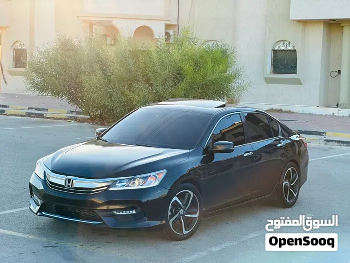 Honda Accord 2017 photo 3
