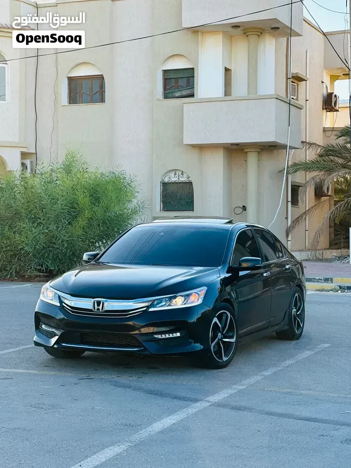Honda Accord 2017 photo 4