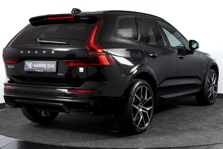 Volvo Xc60 2025 photo 2