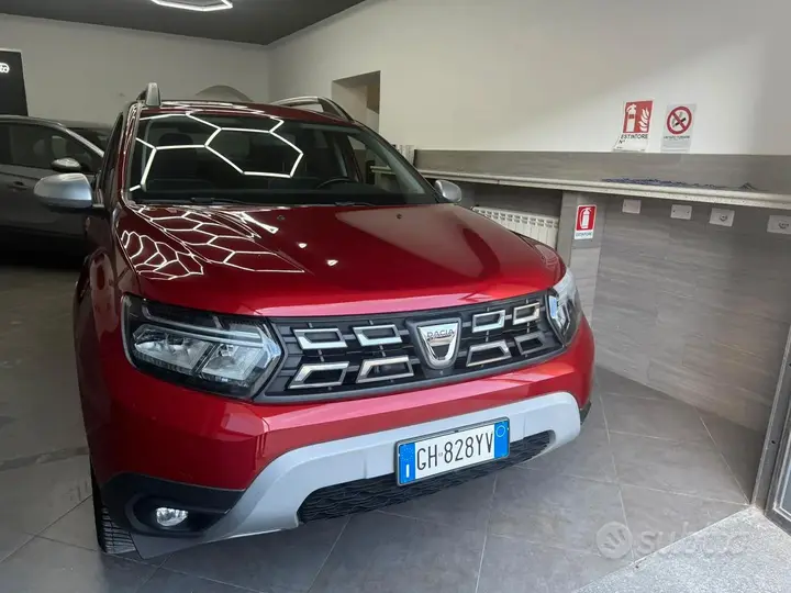 Dacia Duster 2022 photo 2