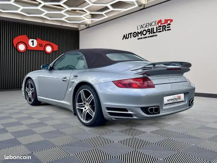 Porsche 911 2008 photo 3