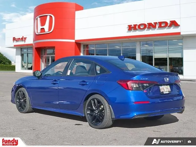 Honda Civic 2024 photo 3