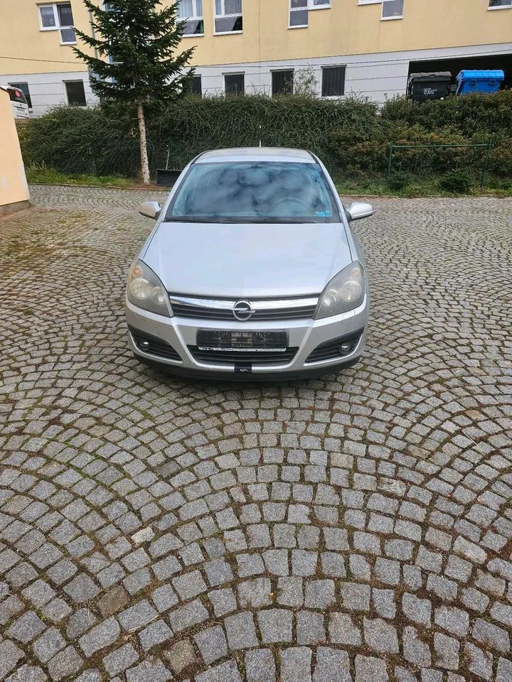 Opel Astra H