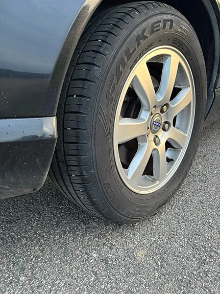 Volvo V70 2011 photo 4
