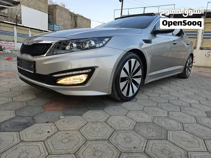 Kia K5 2011 photo 3