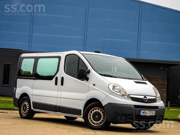 Opel Vivaro 2007 photo 3