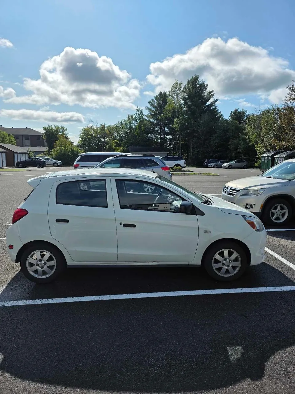 Mitsubishi Mirage 2014 photo 3