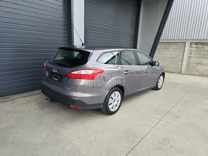 Ford Focus 2013 photo 5