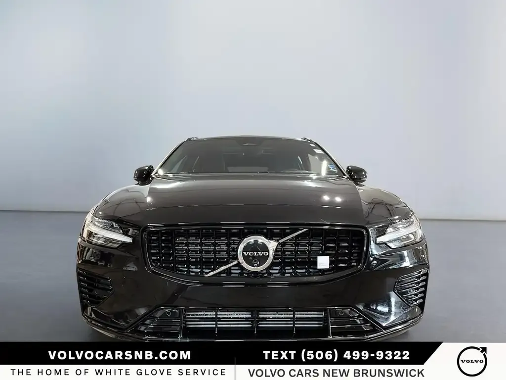 Volvo V60 2024 photo 2