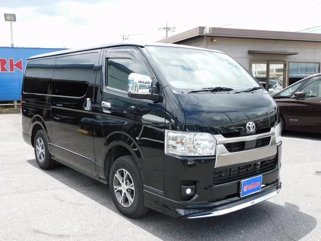Toyota Hiace Van 2025 photo 5