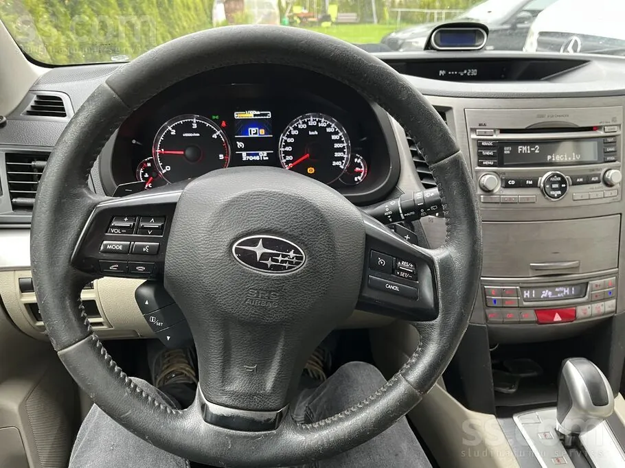 Subaru Outback 2014 photo 3