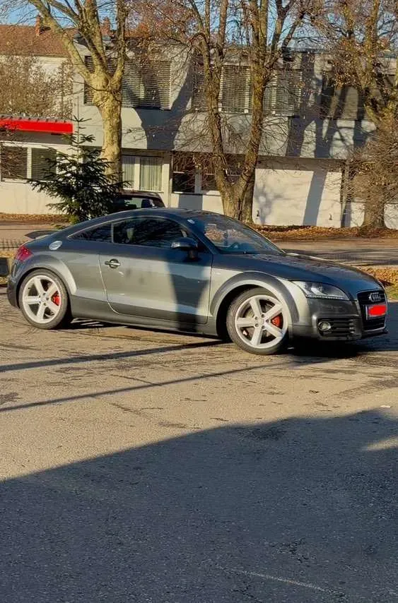 Audi Tt 2011 photo 3