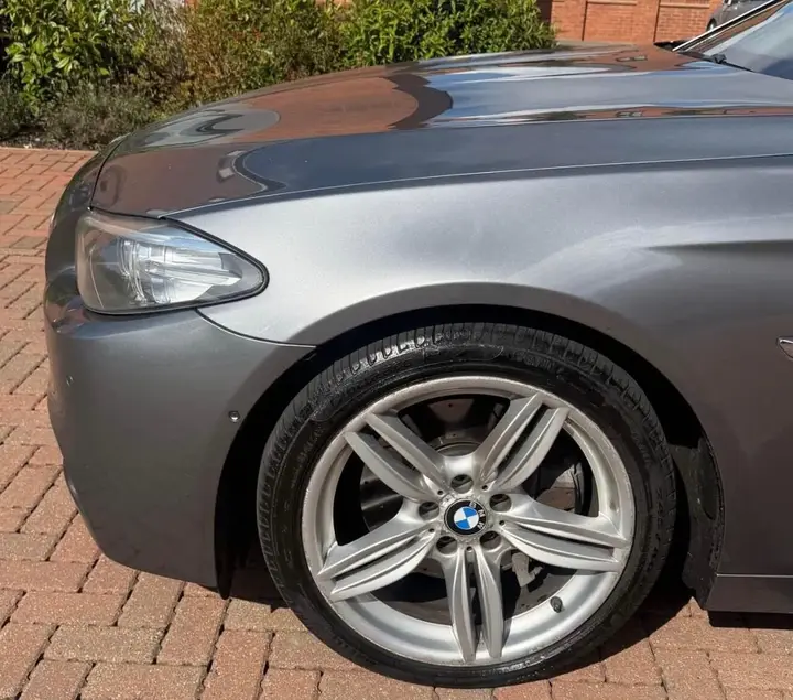 BMW 5 Series 2016 photo 5
