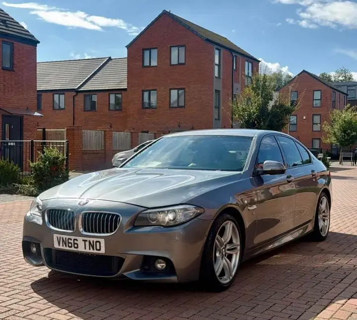 BMW 5 Series 2016 photo 4