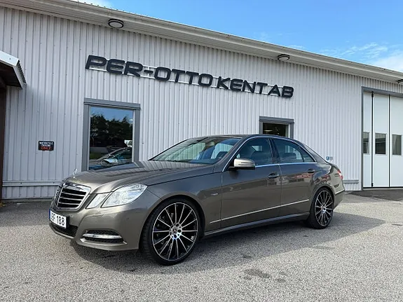 Mercedes-Benz E250 2011 photo 2