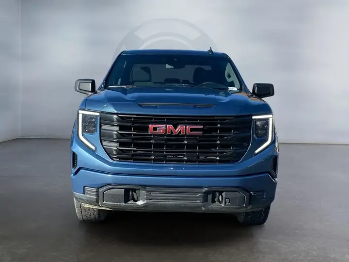 GMC Sierra 1500 2024 photo 2