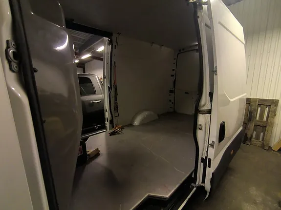 Iveco Daily 2020 photo 3